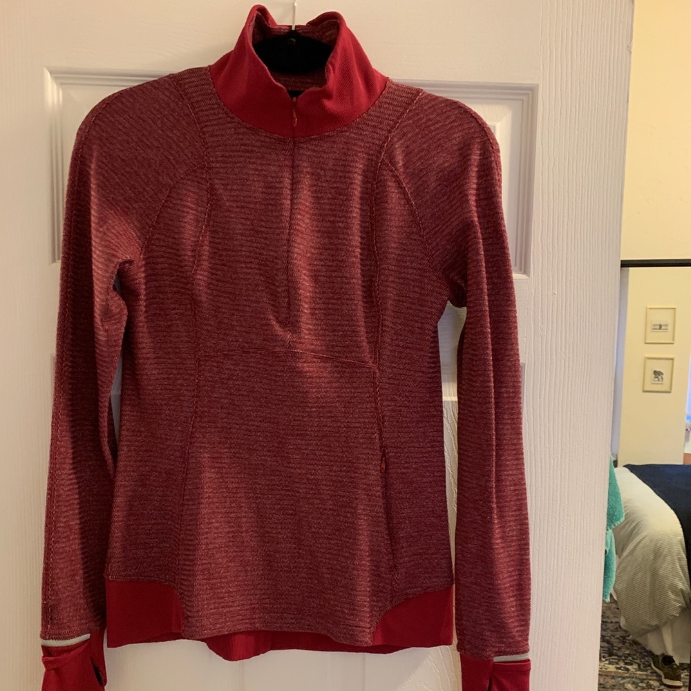 LuluLemon Quarter Zip